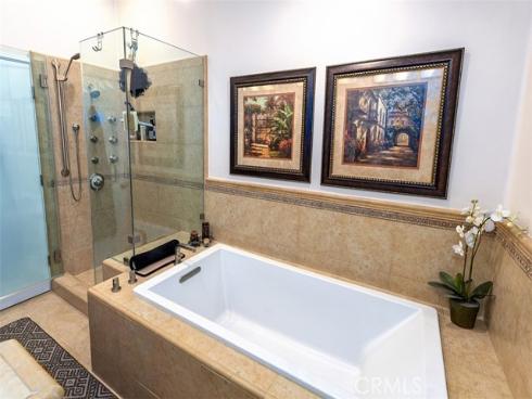8820  Meadowbrook  , Buena Park, CA