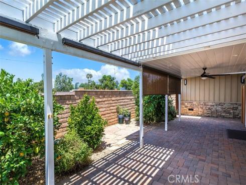 8820  Meadowbrook  , Buena Park, CA