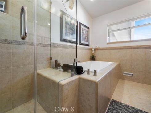 8820  Meadowbrook  , Buena Park, CA