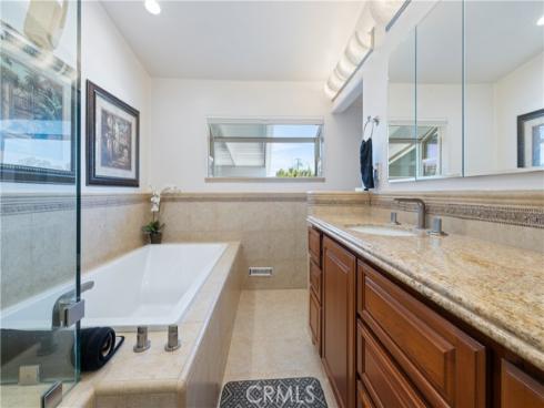 8820  Meadowbrook  , Buena Park, CA