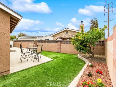 7754  La Casa   Way, Buena Park, CA