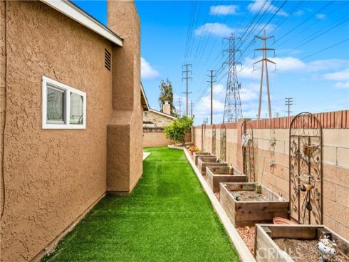 7754  La Casa   Way, Buena Park, CA