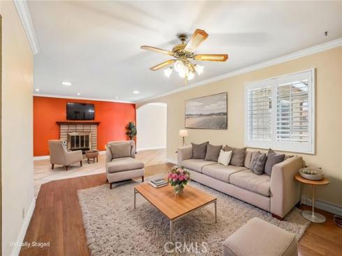 6054 San Rolando , Buena Park, CA