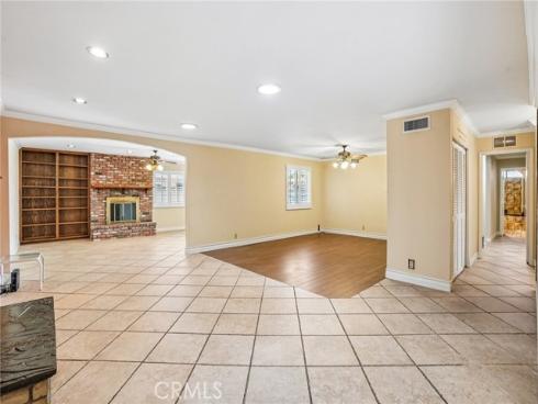 6054 San Rolando , Buena Park, CA