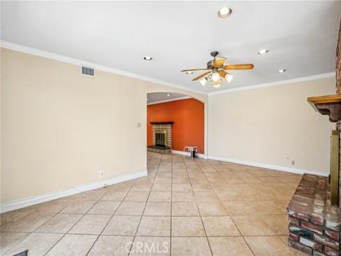 6054 San Rolando , Buena Park, CA