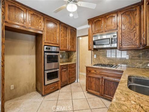 6054 San Rolando , Buena Park, CA