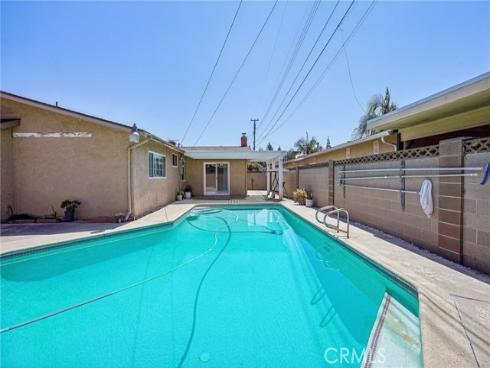 6054 San Rolando , Buena Park, CA