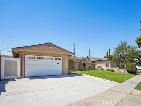 6054 San Rolando , Buena Park, CA