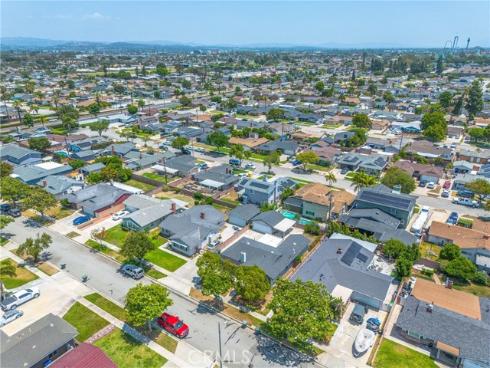 8082  San Heron  , Buena Park, CA