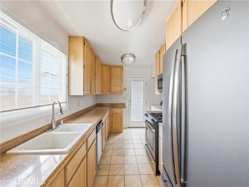 8082  San Heron  , Buena Park, CA