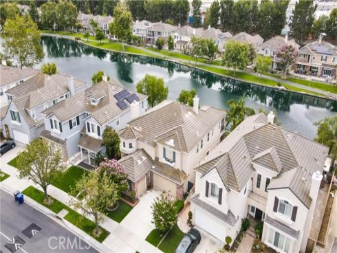 28  Lakeside  , Buena Park, CA