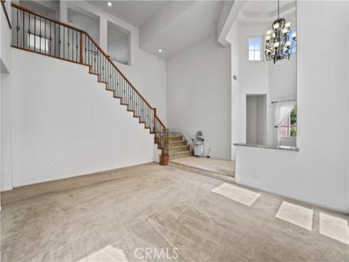 28  Lakeside  , Buena Park, CA