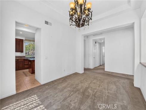 28  Lakeside  , Buena Park, CA
