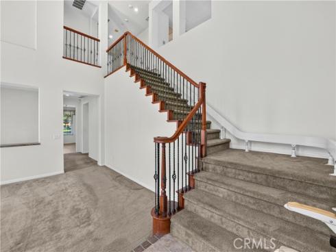 28  Lakeside  , Buena Park, CA