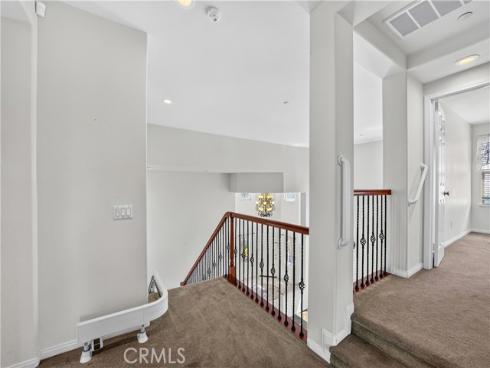 28  Lakeside  , Buena Park, CA