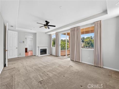 28  Lakeside  , Buena Park, CA