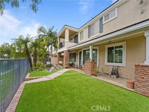 28  Lakeside  , Buena Park, CA