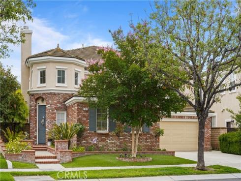 28  Lakeside  , Buena Park, CA