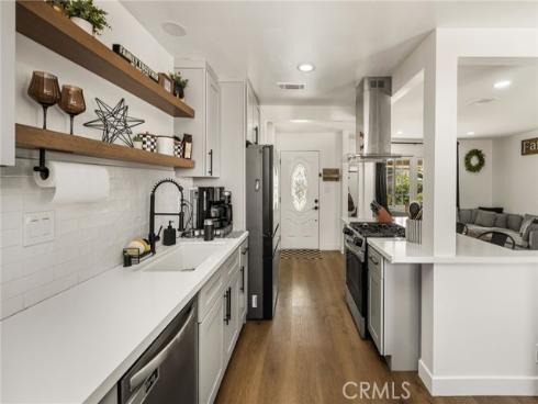 6975  San Bernardo Circle  , Buena Park, CA