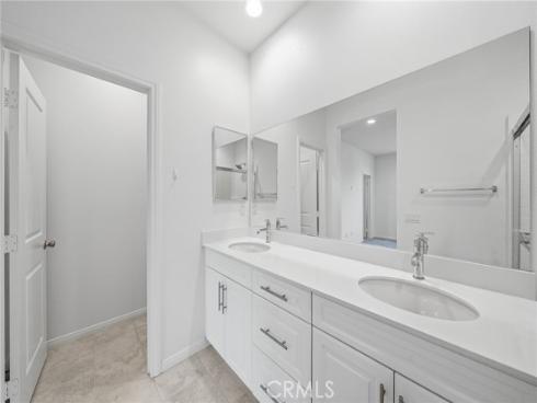 6971  Alderwood  , Buena Park, CA