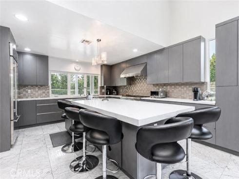 8815  Los Coyotes  , Buena Park, CA