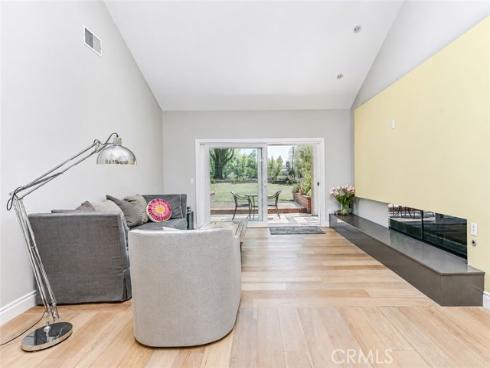 8815  Los Coyotes  , Buena Park, CA