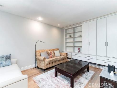 8815  Los Coyotes  , Buena Park, CA