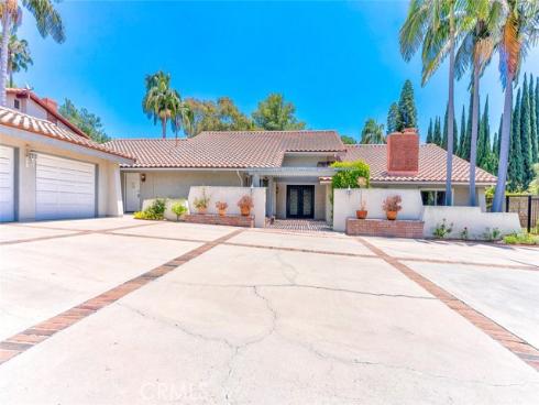 8815  Los Coyotes  , Buena Park, CA