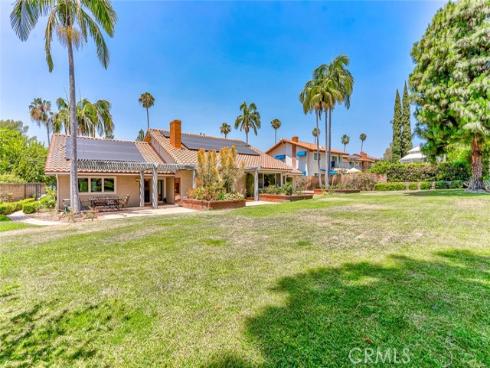 8815  Los Coyotes  , Buena Park, CA