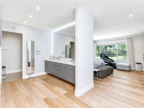 8815  Los Coyotes  , Buena Park, CA