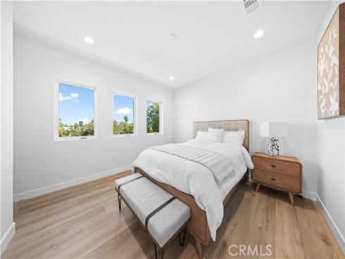 7692  9th  104  Street, Buena Park, CA