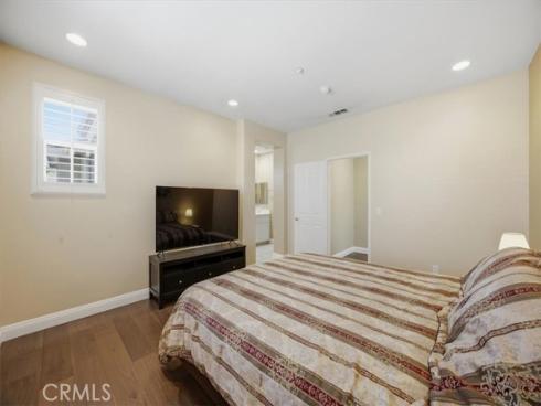 5  Woodlake  , Buena Park, CA
