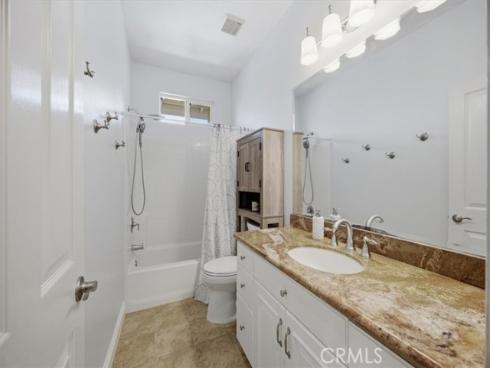 5  Woodlake  , Buena Park, CA