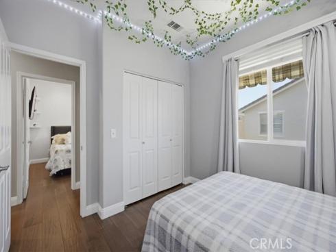 5  Woodlake  , Buena Park, CA