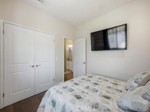 5  Woodlake  , Buena Park, CA