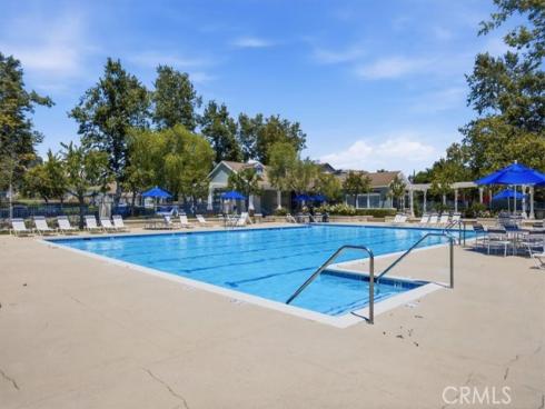 5  Woodlake  , Buena Park, CA