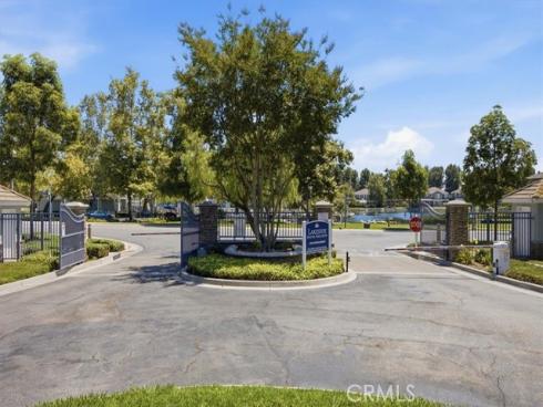 5  Woodlake  , Buena Park, CA