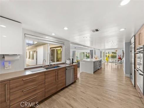 8601  Links   Road, Buena Park, CA