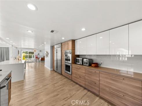 8601  Links   Road, Buena Park, CA
