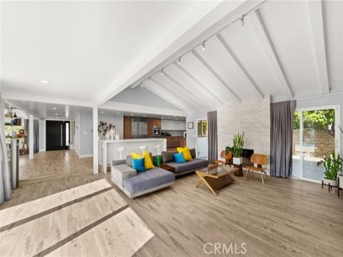 8601  Links   Road, Buena Park, CA