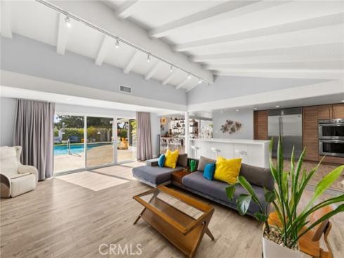 8601  Links   Road, Buena Park, CA