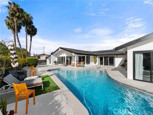 8601  Links   Road, Buena Park, CA
