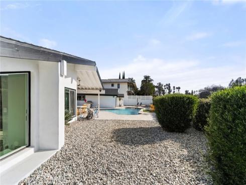 8601  Links   Road, Buena Park, CA