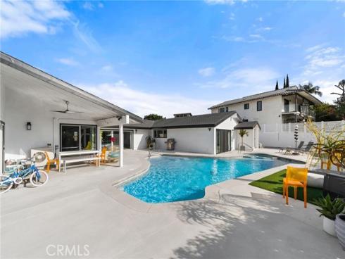 8601  Links   Road, Buena Park, CA