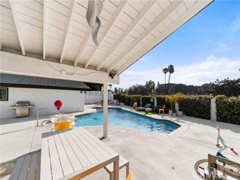 8601  Links   Road, Buena Park, CA