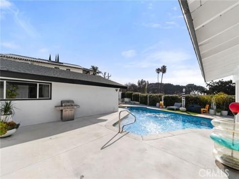 8601  Links   Road, Buena Park, CA