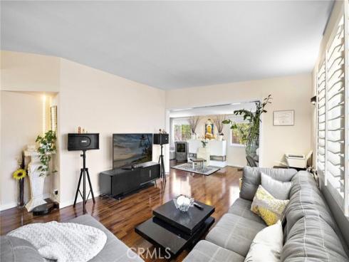 8407  Locust  , Buena Park, CA