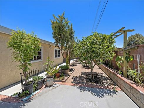 8407  Locust  , Buena Park, CA