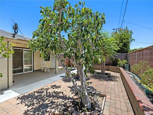 8407  Locust  , Buena Park, CA