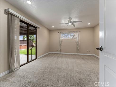 7612  Haldor  , Buena Park, CA